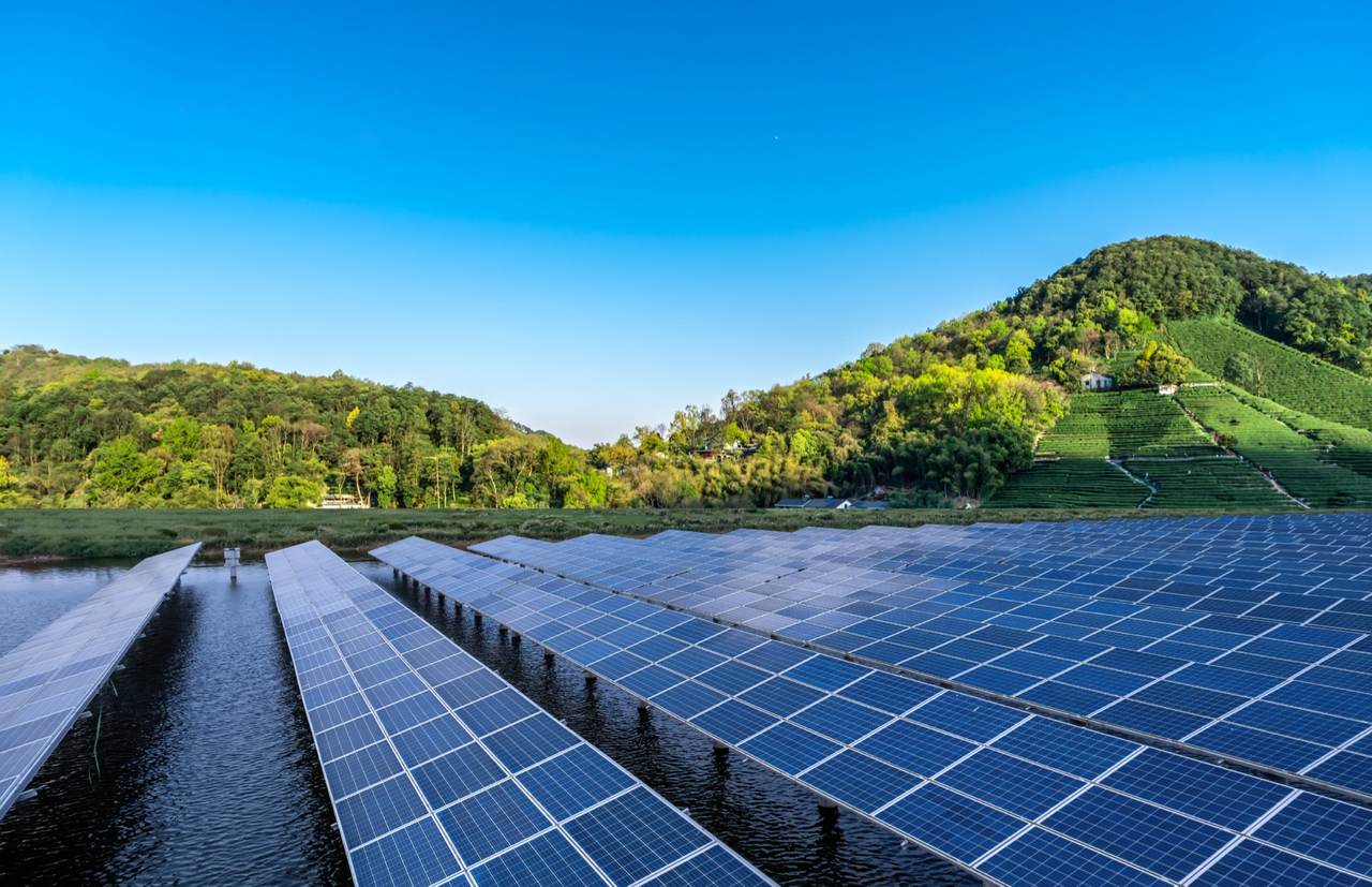 Battery storage